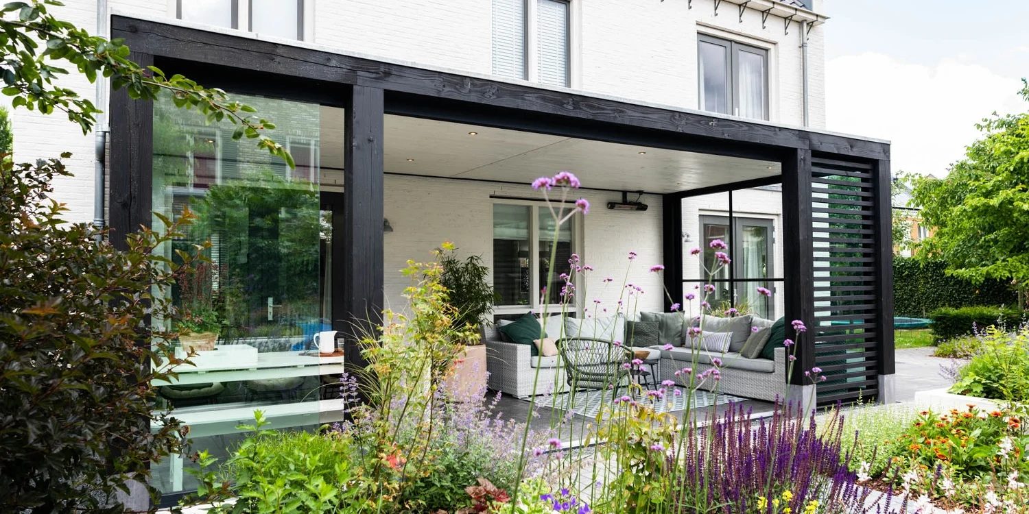 Afbeelding Vergunning voor veranda of tuinkamer: noodzakelijk of niet?