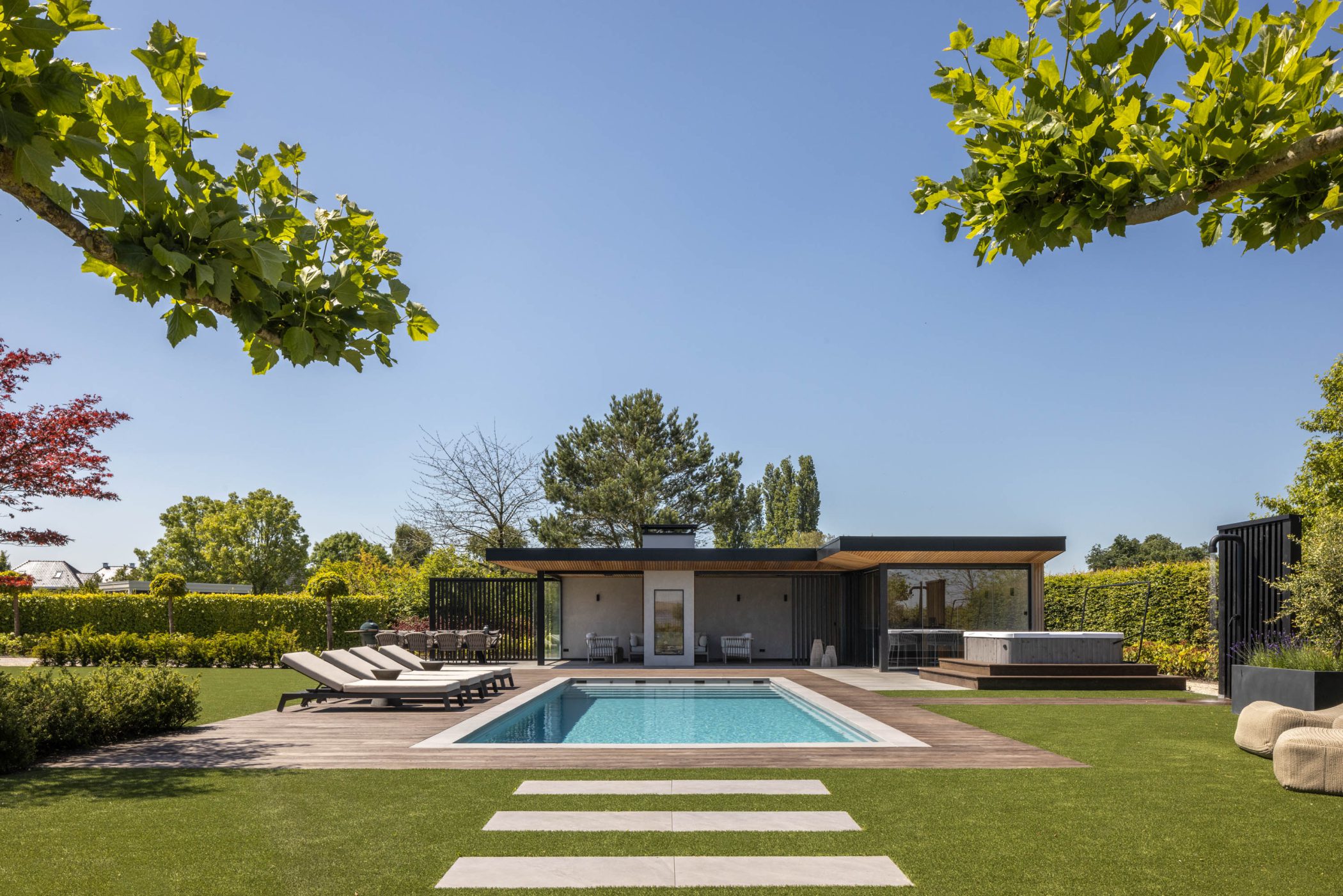 Afbeelding Poolhouse op maat met zwembad