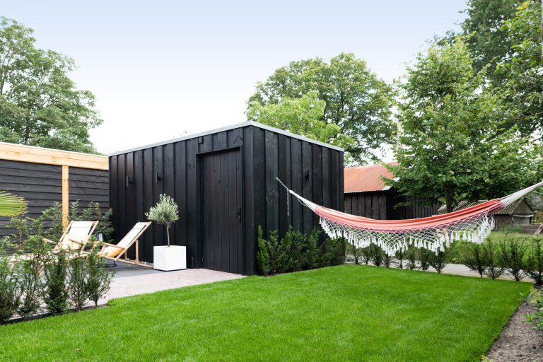 Afbeelding Eikenhouten tuinkamer met bar